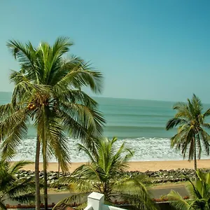 Kanaka Beach House Resort