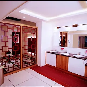 Ktdc Loom Land, Hotel